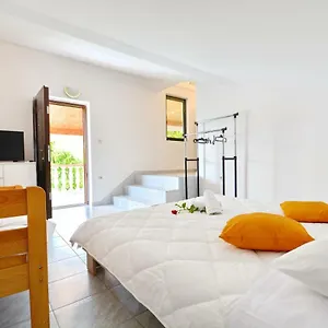 Appartement Maca